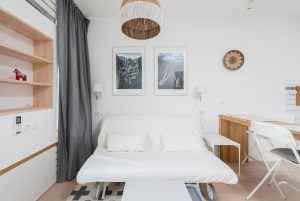 Utiliser des meubles pliables pour un petit intérieur